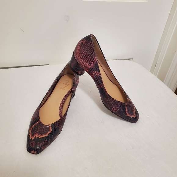 NWOT 27 Edit Snakeprint Geneva Pumps Size 6.5 - Picture 11 of 14